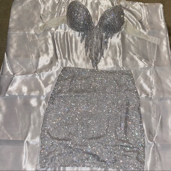 Silver bling Slay Attire 2 piece Birthday set - Picture 1 of 4